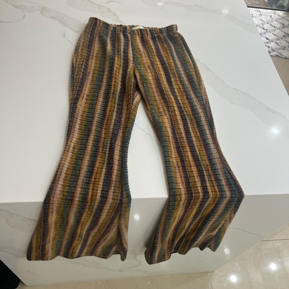 Ribbed fuzzy Life Clothing Co Bell bottoms S - Picture 4 of 6